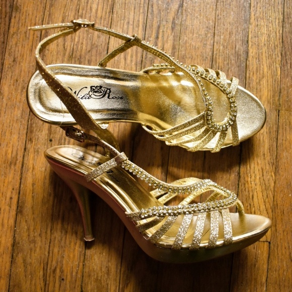 dressy strappy heels